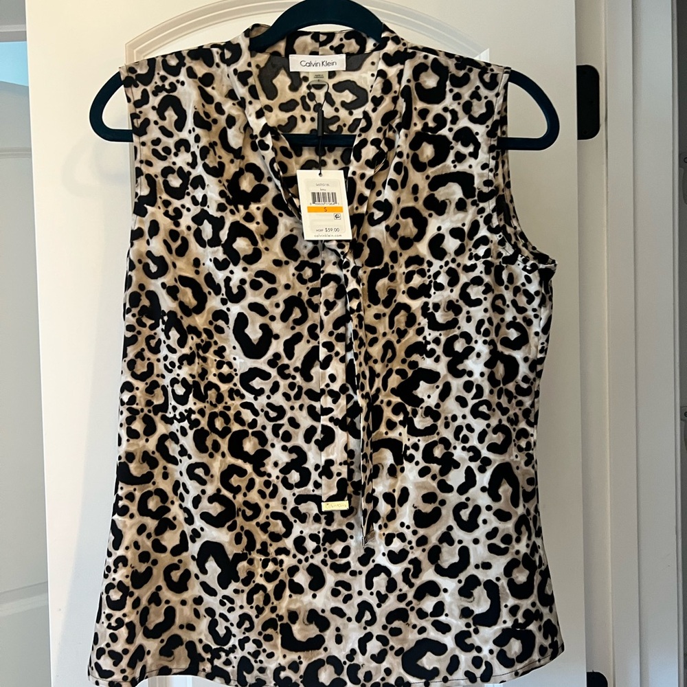 Calvin Klein Small NWT Women's Leopard Print Top